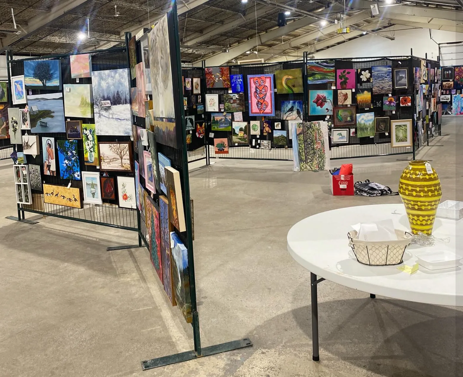 Art Fairs as Experiments, Not Tests: Lessons from Art Fairs